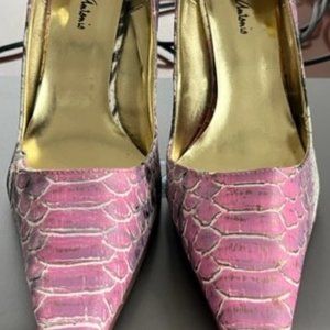 Michael Antonio 7.5 Pink Snake Print 3 inch heels